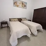 Finestra Sul Corso -appartamenti E * Falconara Marittima