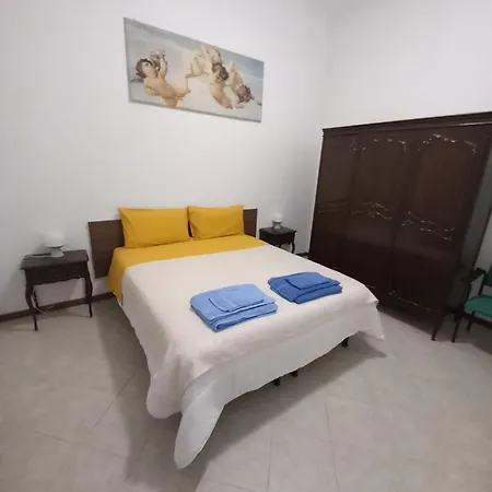 Finestra Sul Corso -appartamenti E Appartement *