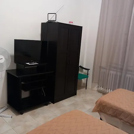 Finestra Sul Corso -appartamenti E Apartment Falconara Marittima